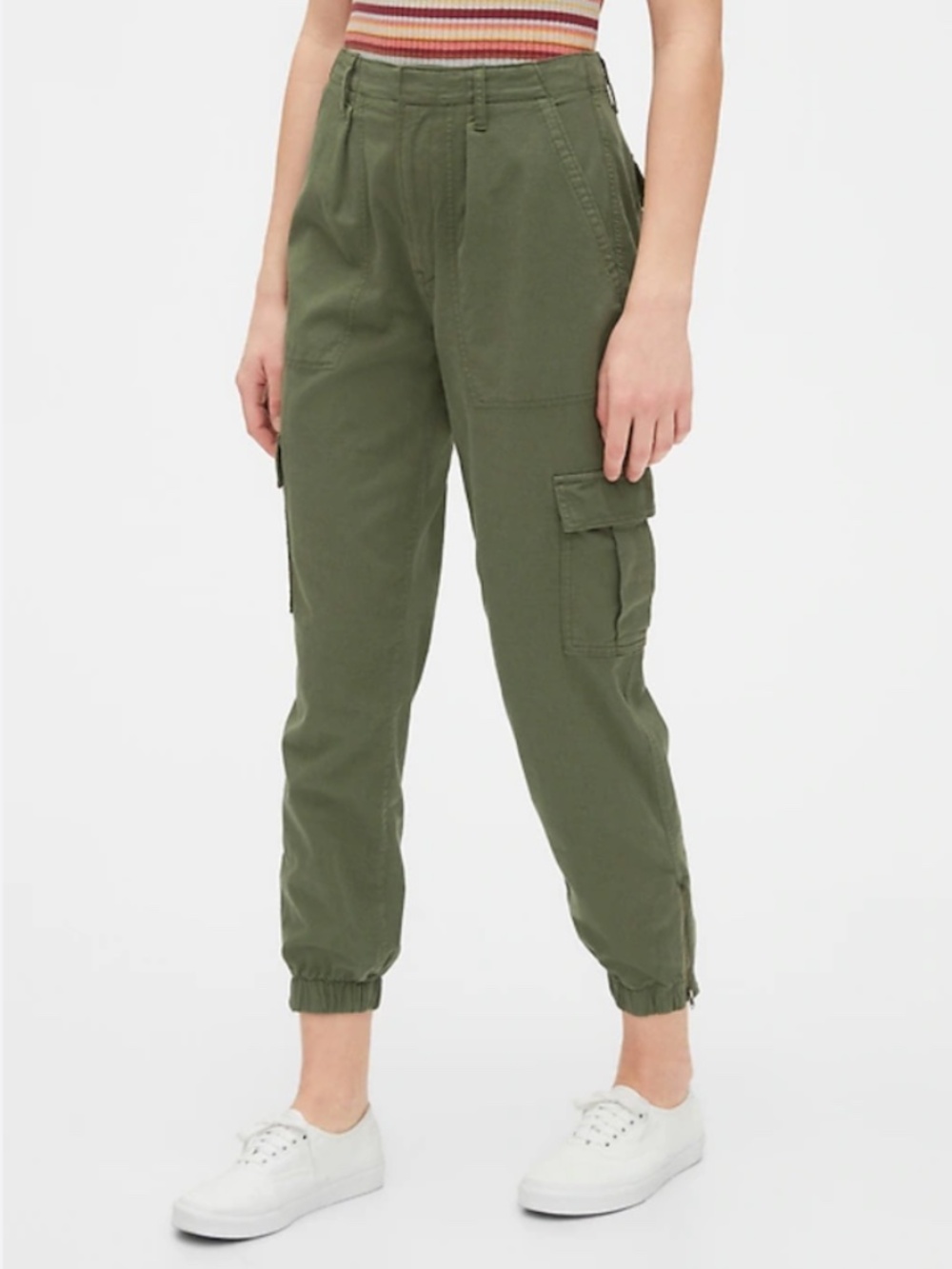 Gap Cargo Utility Joggers in TENCEL Lyocell